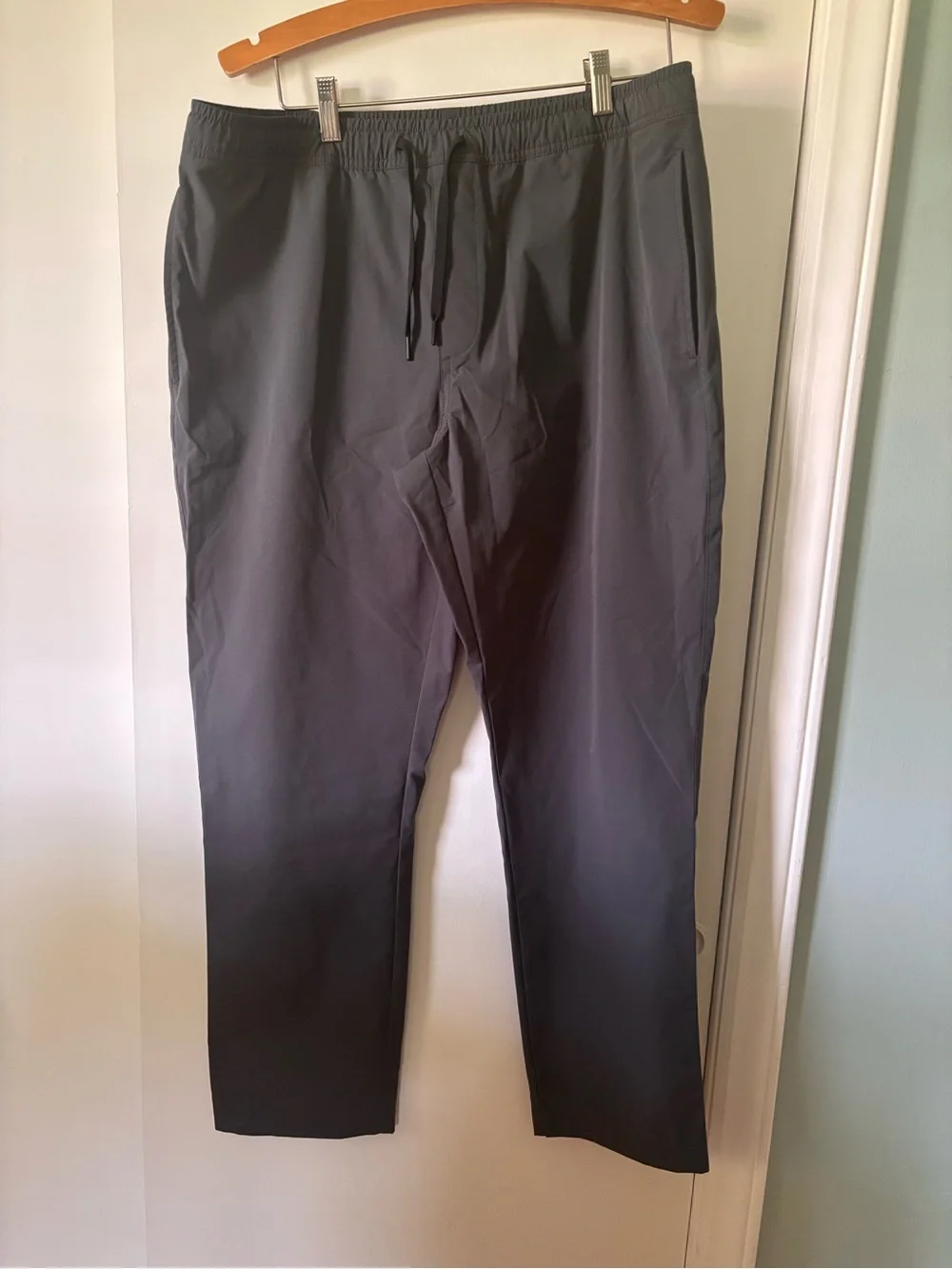 Men's JCrew Gray Drawstring Casual Pants